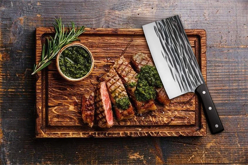 JUWIL Premium Fleischbeil aus Kohlenstoffstahl – Handgeschmiedete serbische Hacka für Küche, Grill & Outdoor
