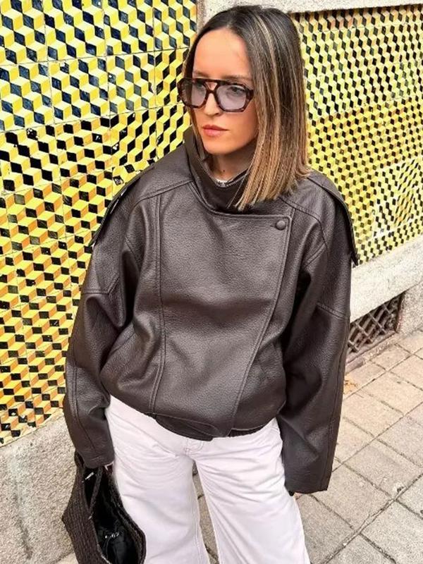 Schwarze Kunstlederjacke mit Stehkragen, übergroße Motorradjacke