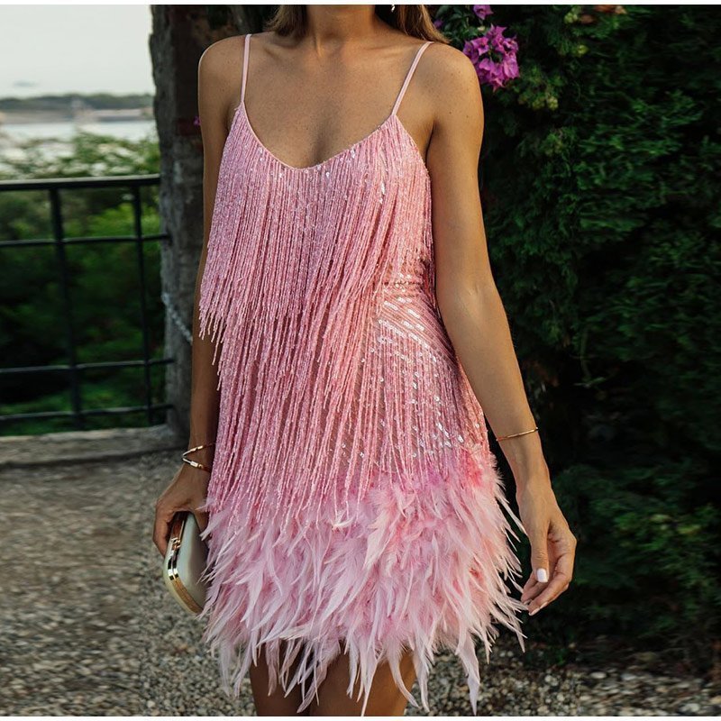 Damenkleid mit Federfransen und Pailletten-Spaghettiträgern