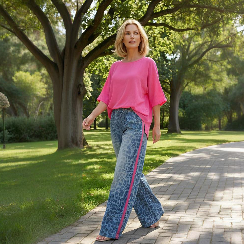 💖 2-teiliges Damen-Set – Knallpinkes Oberteil & Leopardenhose – Locker, Bequem & Atmungsaktiv – Für Freizeit & Ausflüge, S-5XL