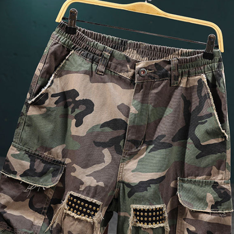 🔥Solange der Vorrat reicht 50% Rabatt!🎉Men's Studded Camo Cargo ShortsCargoshorts für Herren mit Nieten und Camouflage-Muster