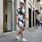 Herren-Set aus T-Shirt mit abstraktem Print und Shorts